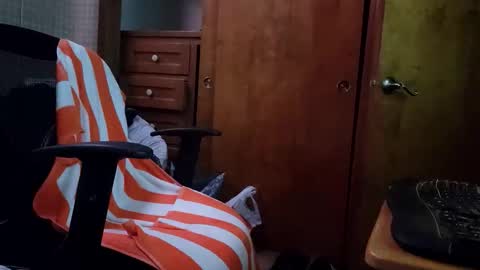 Geno online show from 10.30.25