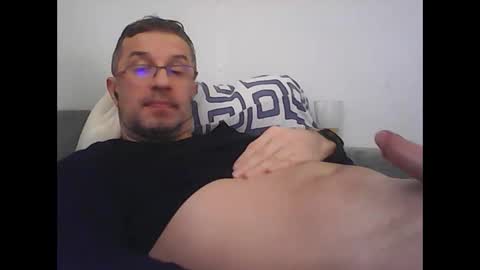 Snapshot of gentleman032 chatting on 02.09.25 gentleman032 online show from 02.09.25