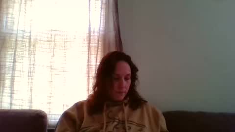 Snapshot of gentleman_and_eve chatting on 02.19.25 Gentleman Eve online show from 02.19.25