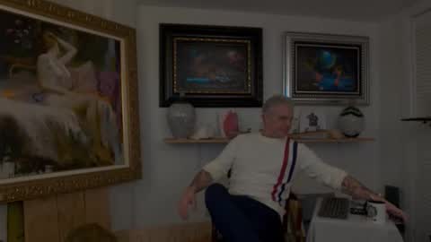 Snapshot of gentlemanafterdark chatting on 02.01.26 gentlemanafterdark online show from 02.01.26