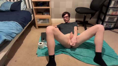 Snapshot of george5657 chatting on 11.17.25 George online show from 11.17.25