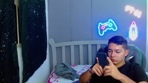 GEORGE online show from 12.30.24