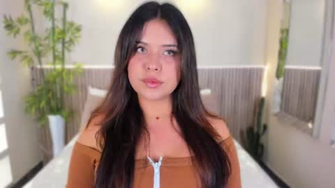 Snapshot of georginareyes chatting on 06.22.26 GeorginaReyes online show from 06.22.26