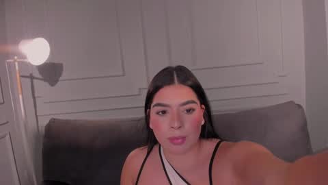  Georgina  online show from 01.30.25