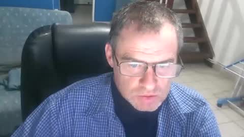 Snapshot of geronemo62 chatting on 11.15.25 geronemo62 online show from 11.15.25