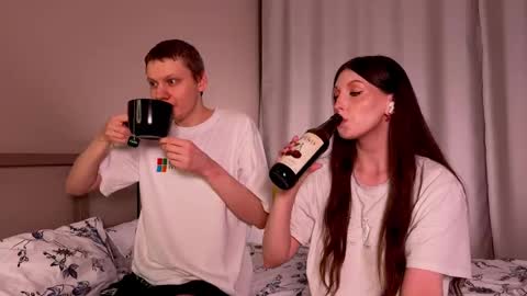 Snapshot of gethigh_ chatting on 02.25.25 Liz and Mark online show from 02.25.25