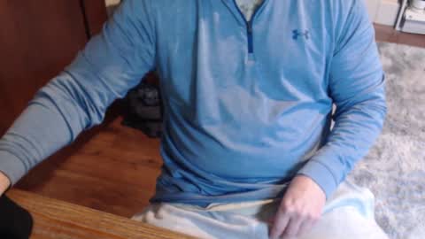 Snapshot of gethoggy chatting on 01.04.25 gethoggy online show from 01.04.25