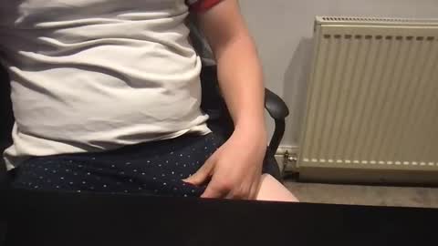 gfaulk9er online show from 04.14.26