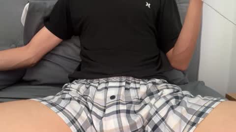 Snapshot of gh0st_boy_ chatting on 10.06.25 gh0st_boy_ online show from 10.06.25