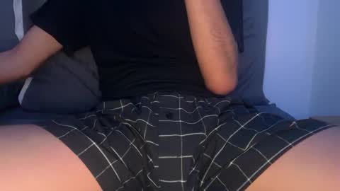 Snapshot of gh0st_boy_ chatting on 10.14.25 gh0st_boy_ online show from 10.14.25