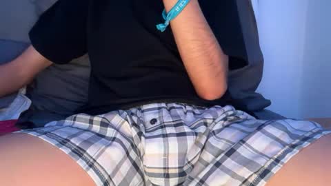 Snapshot of gh0st_boy_ chatting on 10.15.25 gh0st_boy_ online show from 10.15.25