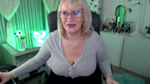Ghertrudequeen online show from 01.17.26