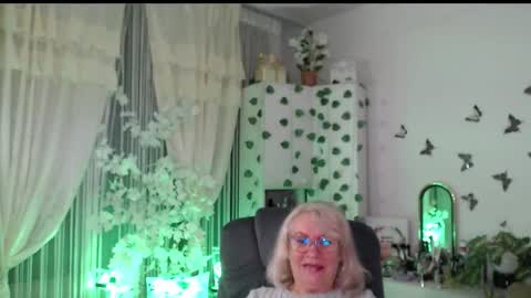 Ghertrudequeen online show from 02.06.26