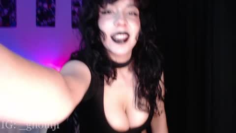 Annie   Im going to be offline from 29nov to 3dec online show from 04.30.26