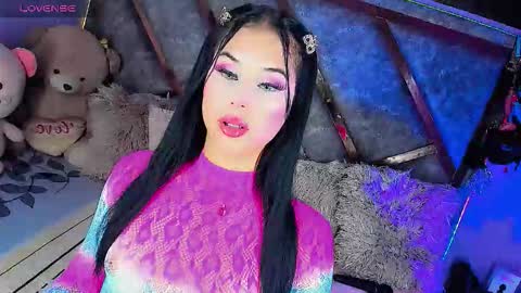 Snapshot of gia21xxx chatting on 10.19.25 Gia Ferrara online show from 10.19.25