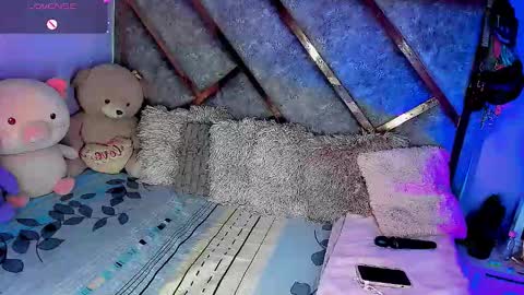 Snapshot of gia21xxx chatting on 11.22.25 Gia Ferrara online show from 11.22.25