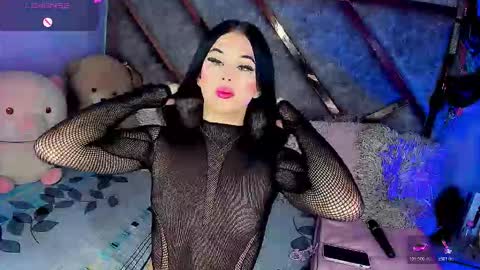 Snapshot of gia21xxx chatting on 11.23.25 Gia Ferrara online show from 11.23.25