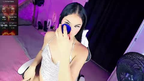 Gia Ferrara online show from 05.15.26