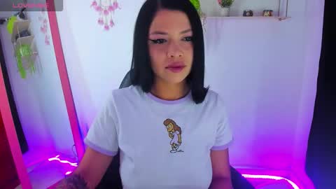 giaaaa   online show from 11.15.25