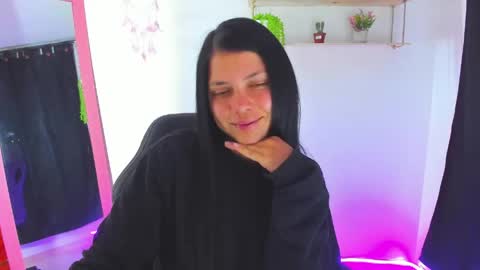 giaaaa   online show from 04.26.26