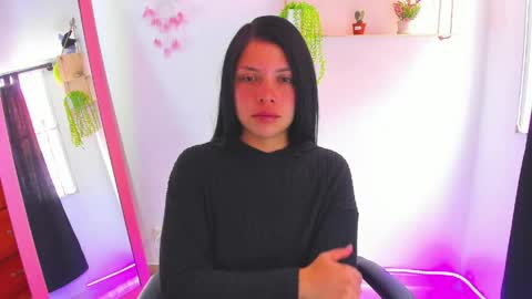 giaaaa   online show from 05.05.26