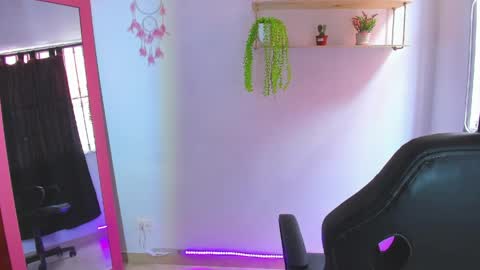 giaaaa   online show from 05.06.26