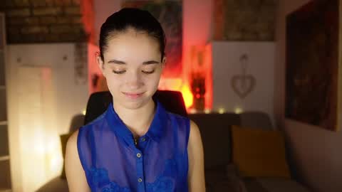 Snapshot of gia_paige18 chatting on 02.01.25 Gia Paige18 online show from 02.01.25