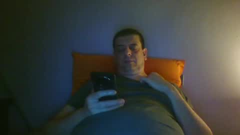 Snapshot of giaco1982 chatting on 10.18.25 samuel online show from 10.18.25