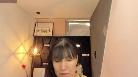 Snapshot of giafox_ chatting on 11.02.25 G I A FOX online show from 11.02.25