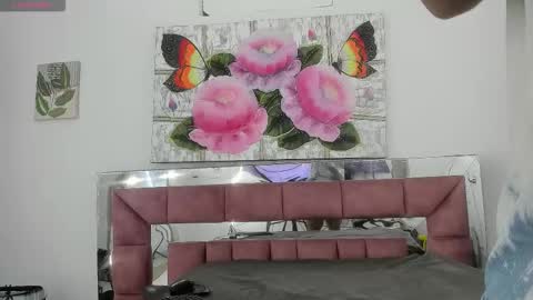 Giamacaray online show from 11.23.25