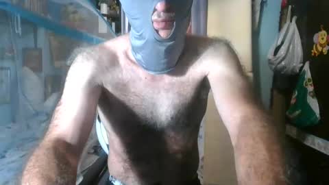 Snapshot of giann005 chatting on 08.08.26 giann005 online show from 08.08.26