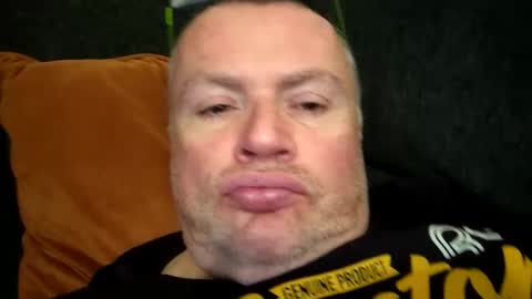 giddyup2222222 online show from 04.21.26