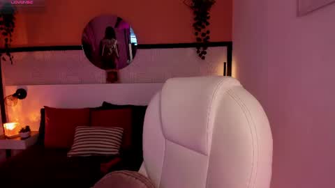 GIGI online show from 06.17.26