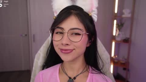 Snapshot of gigi_ulala chatting on 10.03.25 80 off in my OF gigipriv  online show from 10.03.25