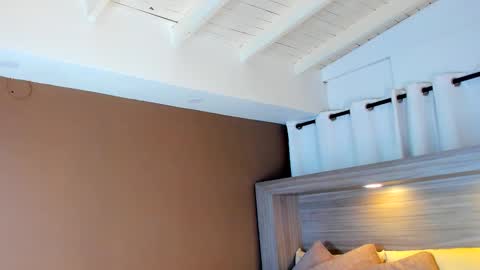 gigi wilden online show from 02.04.26