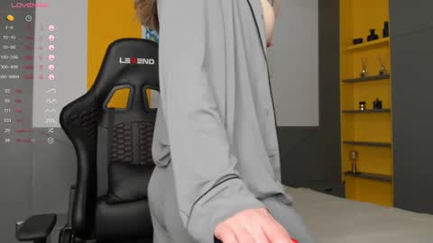 gigihadd online show from 12.04.24