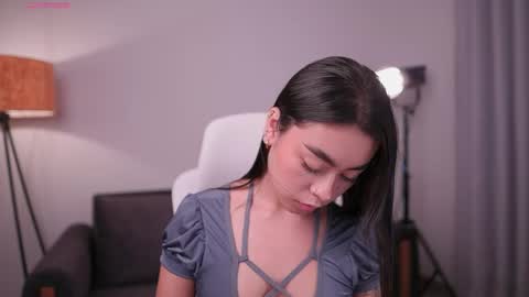GIGI online show from 05.25.26