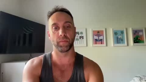 gilber10101 online show from 10.18.25