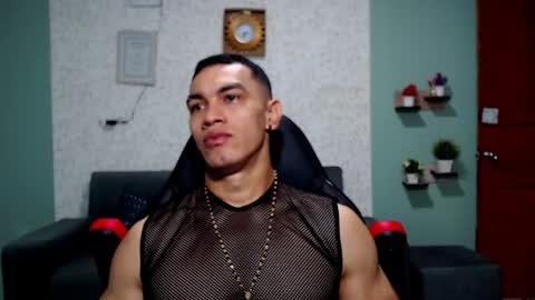 GILBERT online show from 01.11.25