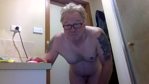 Snapshot of gimmmieoooo chatting on 03.16.26 gimmmieoooo online show from 03.16.26