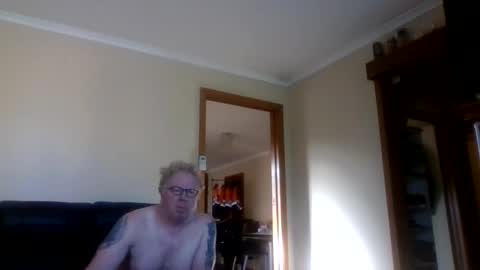 Snapshot of gimmmieoooo chatting on 04.03.26 gimmmieoooo online show from 04.03.26