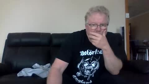 Snapshot of gimmmieoooo chatting on 06.07.26 gimmmieoooo online show from 06.07.26