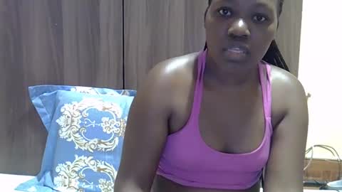 Snapshot of gina_sassy chatting on 10.28.25 Adiliah online show from 10.28.25