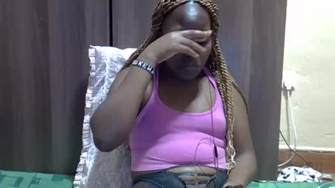 Snapshot of gina_sassy chatting on 11.11.25 Adiliah online show from 11.11.25