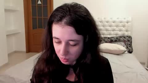 Kate online show from 11.20.25