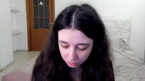 Kate online show from 12.23.25