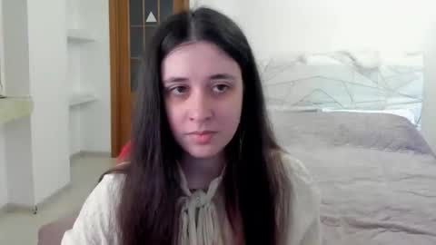 Kate online show from 04.25.26