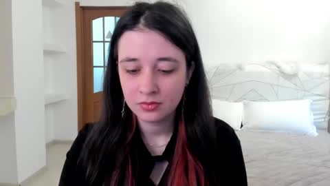 Kate online show from 05.04.26