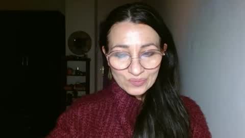 Snapshot of ginaoneon chatting on 12.18.24 GinaONeon online show from 12.18.24