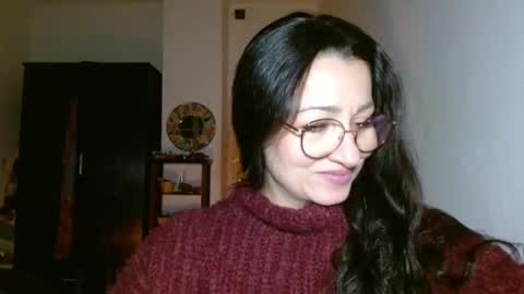 Snapshot of ginaoneon chatting on 01.21.25 GinaONeon online show from 01.21.25